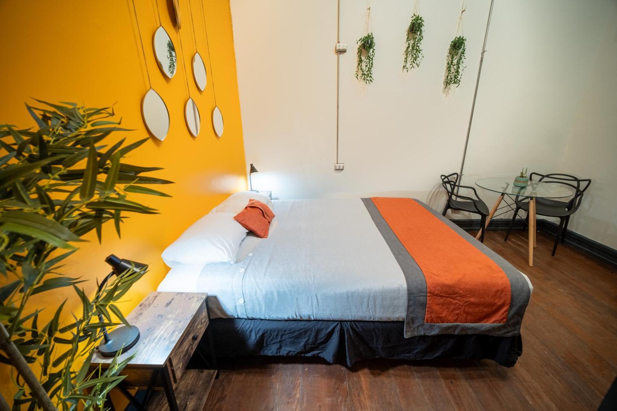 Maki Hostels & Suites ヴァルパライソ エクステリア 写真
