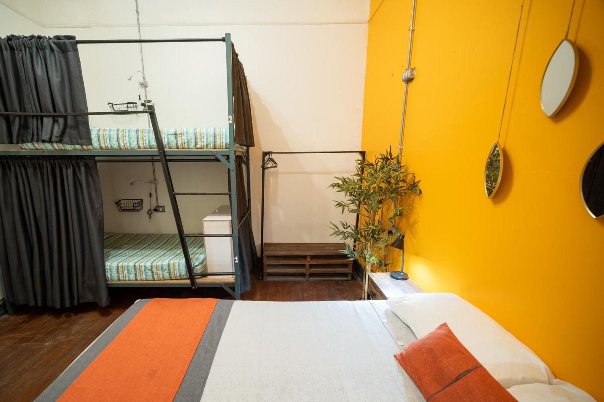 Maki Hostels & Suites ヴァルパライソ エクステリア 写真